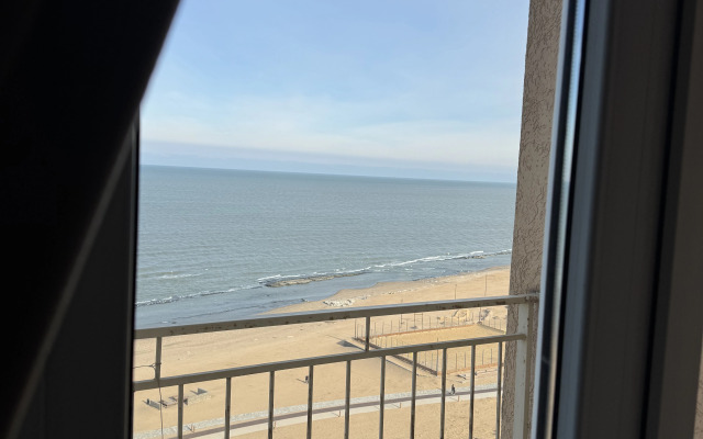 Квартира с красивым видом на море 2