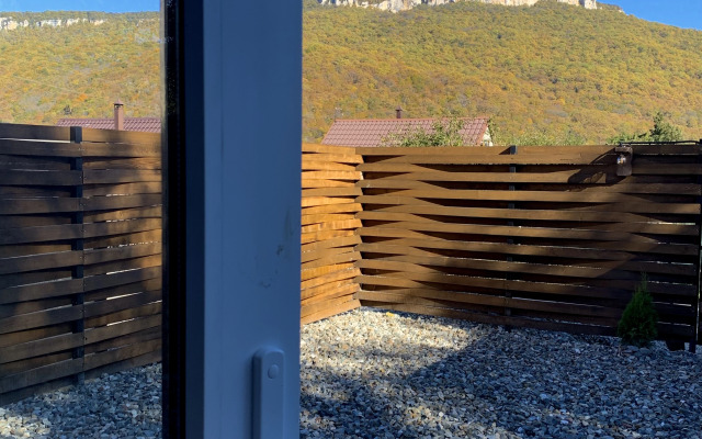 Частный дом Отражение гор