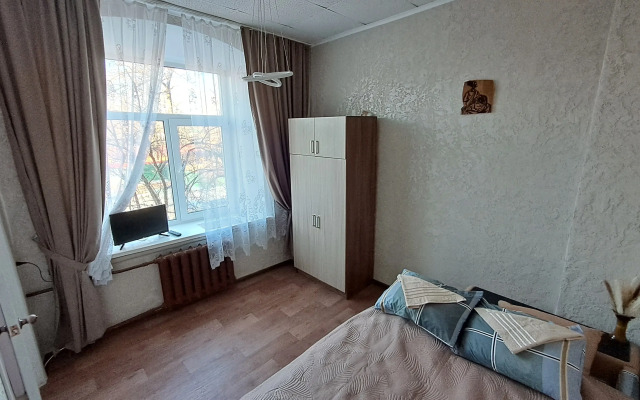 U Kolomenskogo Kremlya Flat