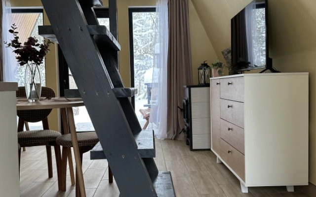 Afrejm s vidom na les №4 Private House