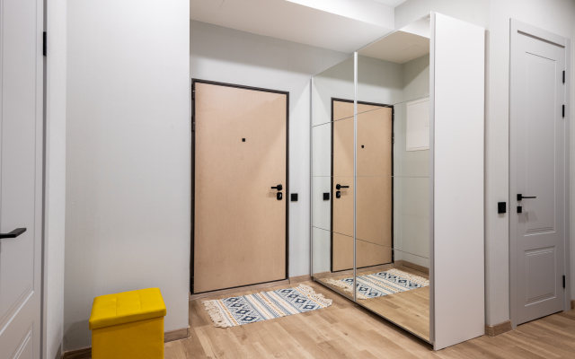 Jane-Apart Big Company Apartments