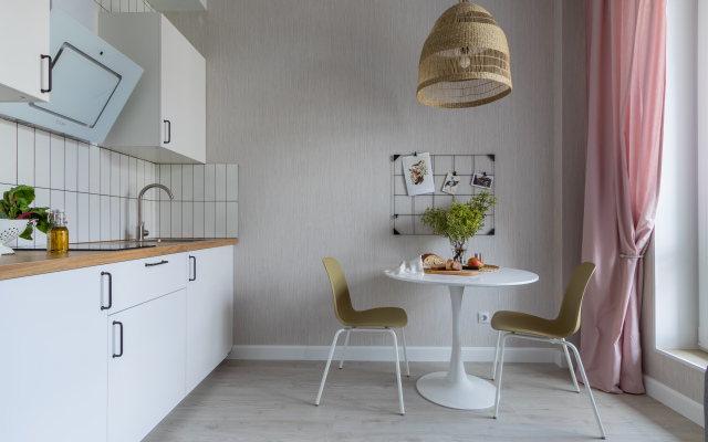 Pomegranate Album V Moskovskom Rayone Apartments