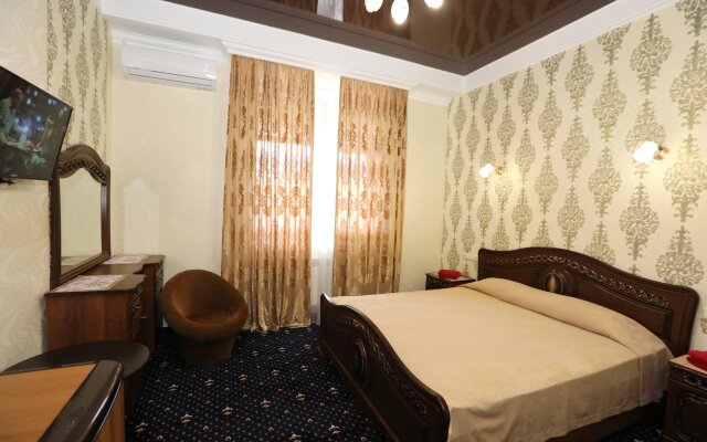 Royal Mini-Hotel
