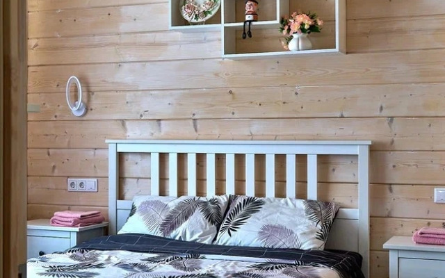 Kottedzh s saunoy ryadom s Petergofom Private house