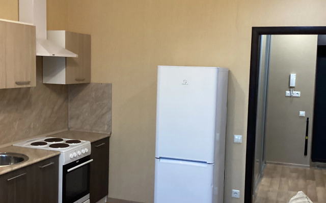 Sovremennaya 1-komnatnaya kvartira v Zhk Megapolis Flat