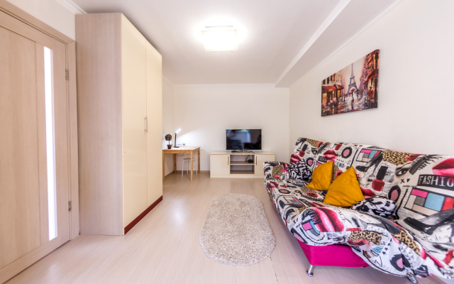 Uyutnie Na Tsvetnom Bulvare Apartments