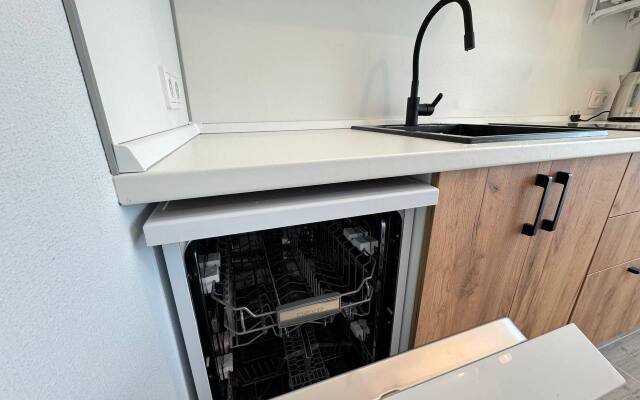 Na Oktyabryskoy U Morya Apartment