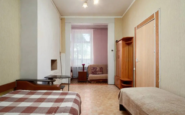 Квартира на переулке Яновского 2