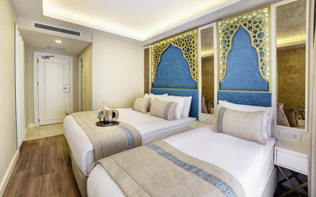 Great Fortune Design Hotel