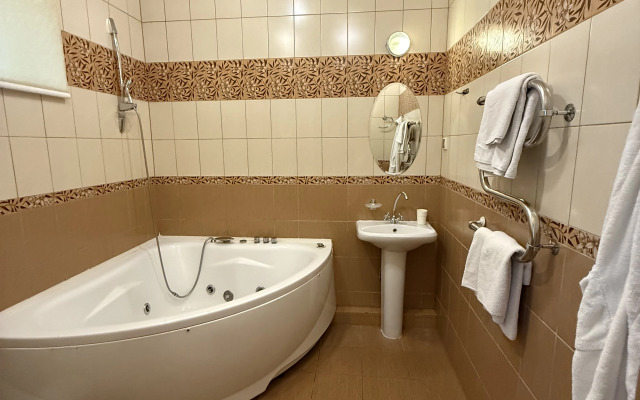 Отель Комсомольская