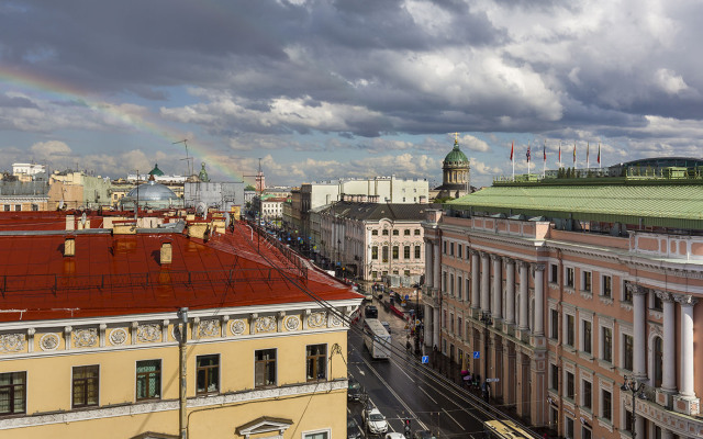 Апартаменты на Невском