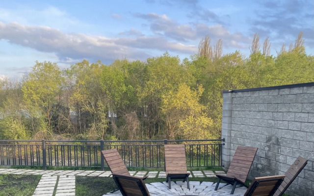 Частный дом Avalon Park