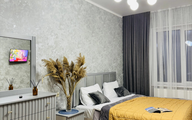 Dvukhkomnatny Lyuks V Tsentre Flat