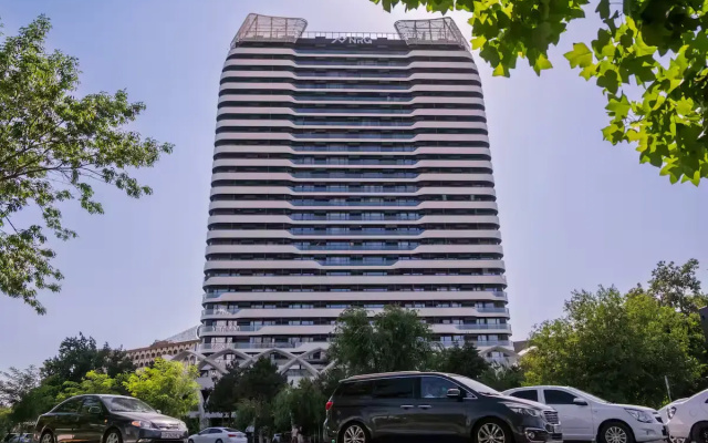 Elegantnye 3-h Komnatnye V Sovremennom Stile Apartment
