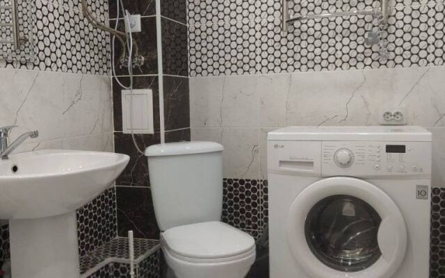 Апартаменты на Бирюкова 9