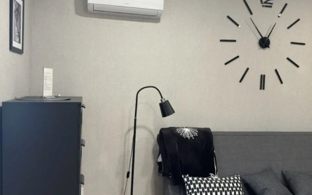 Studiya ryadom s tsentrom Flat