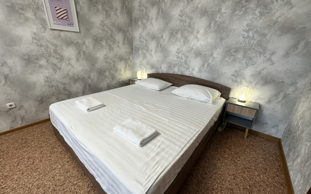 Апартаменты В Гости! на Запорожской 62 (6 этаж)