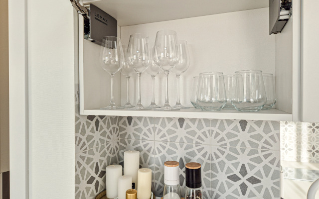 S Vidom Na More Na 11 Etazhe Flat