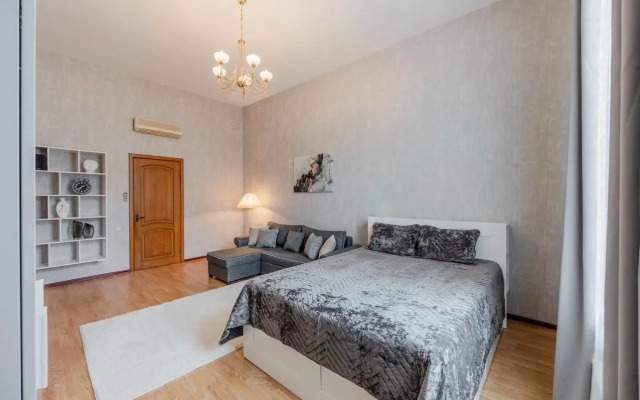 U Ermitazha 12 Gostey B.konyushennaya 12 Apartments