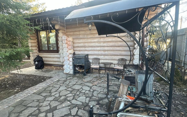 Derevyanny s Russkoy Baney Private House