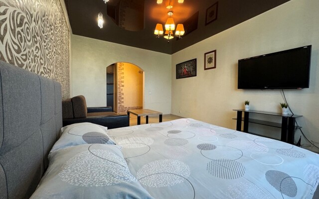 Na Sutki Prospekt Pushkinskiy 34b Apartments