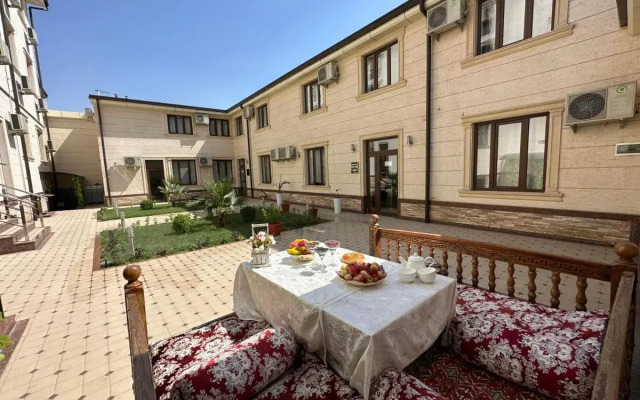 Grand Art Hotel