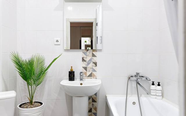 Квартира На Улице Героя Сарабеева 5к1