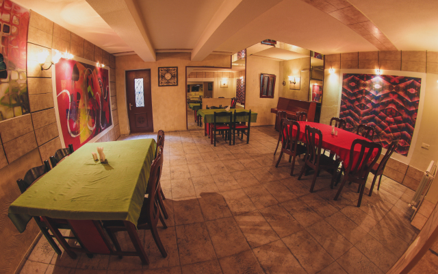 Rogas Home Hotel