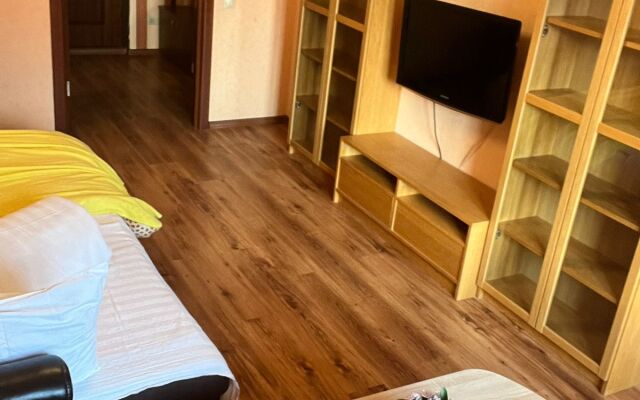 Uyutnaya odnokomnatnaya v gorode Moskovskij Dayker City Apartments Flat