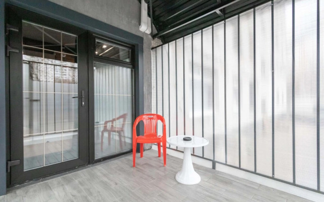 Апартаменты Лофт с Балконом у Метро Орехово