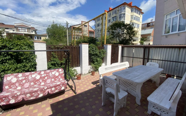 Частный дом  040 Под ключ свой двор мангал качели