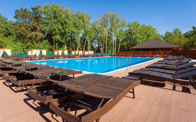 Sosnovyij Bor Hotel