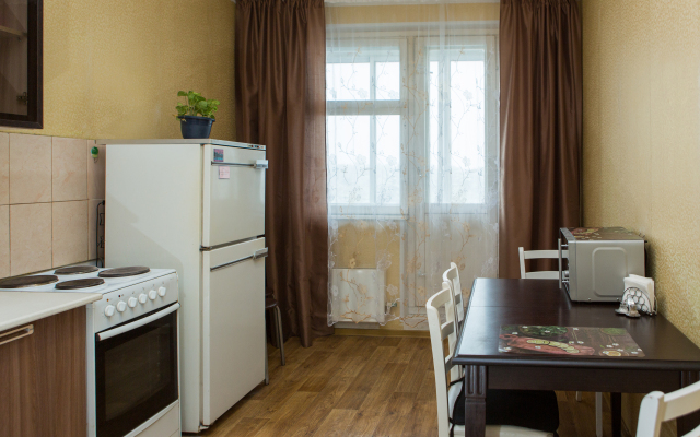 Na Ulitse Samodeyatelnoj 10A Apartments