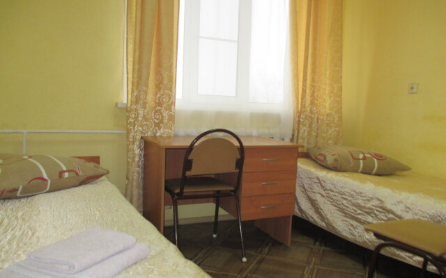 Uyut Guest House