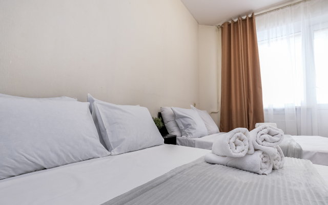 Ryadom S Sk Zarya Titova 238 Apartments