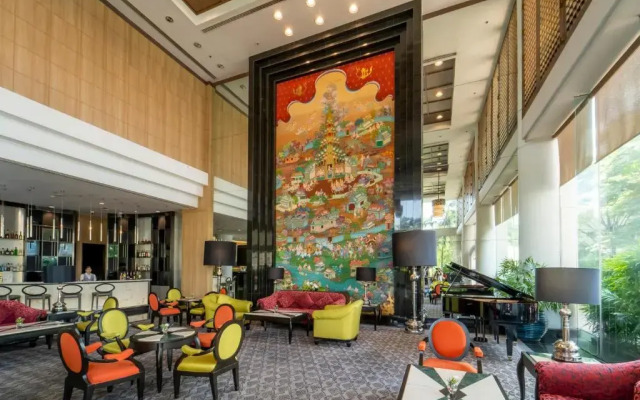 Отель Century Park Hotel