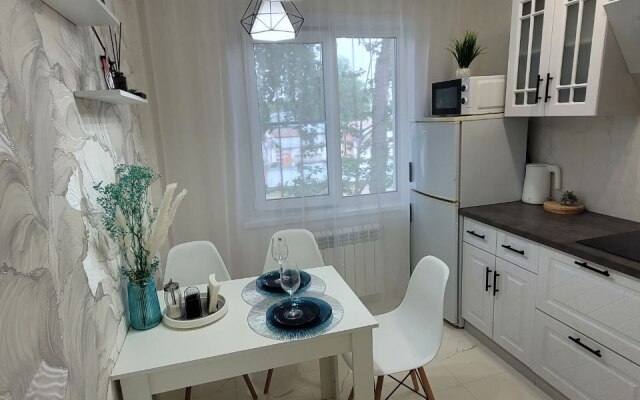 V Serdtse Baykalska Flat