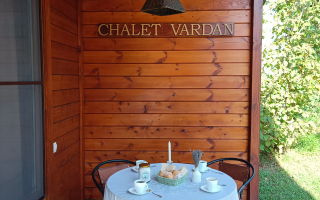 Chalet Vardan Bungalow
