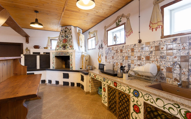 Частный дом с русской печью и баней