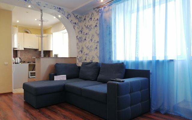 Atmosfera Komforta Geologorazvedchikov 9 Apartments