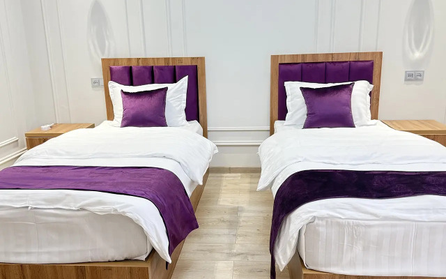 Mumtoz East Hotel