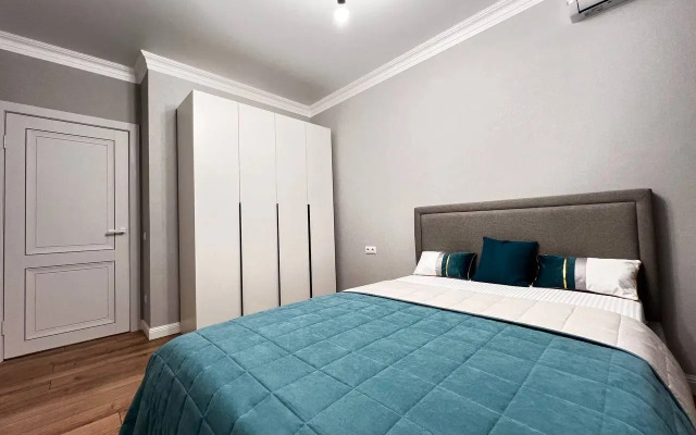 Na Ulitse Borisa Slyusara 23s2 Flat