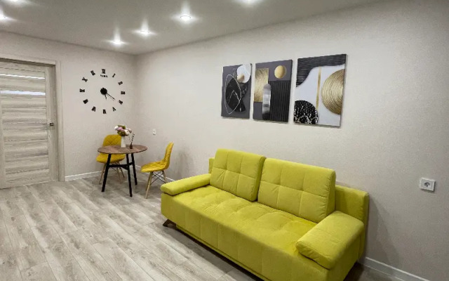 3-komnatnye V Istoricheskom Tsentre Apartments