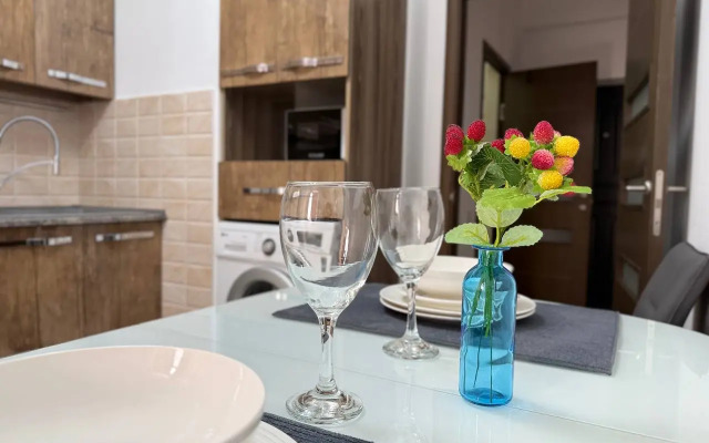Uyutny Apartament v Bishkeke na Umetalieva 113 Flat