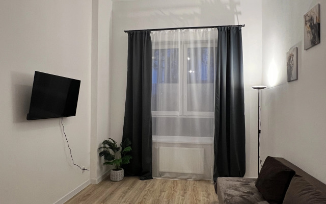 Na Ulitse Krasnolesyya 100\4 Flat