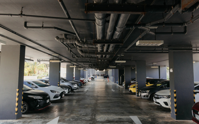 Aristo 2 Surin Beach by Chiwa Apartments