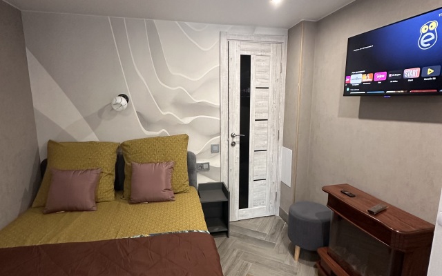 Квартира ШикаЛад КМВ стильная студия в Цветнике