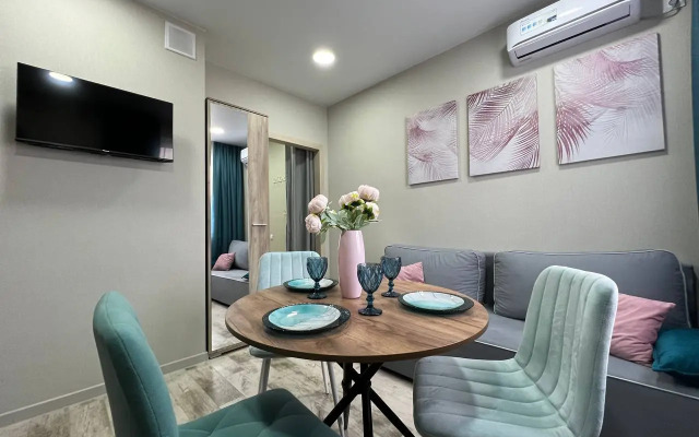 Shestimestnye Odnokomnatnye Lyuks Apartments