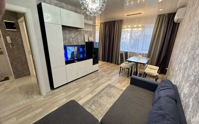 Апартаменты Двушка у Кремля с Евроремонтом