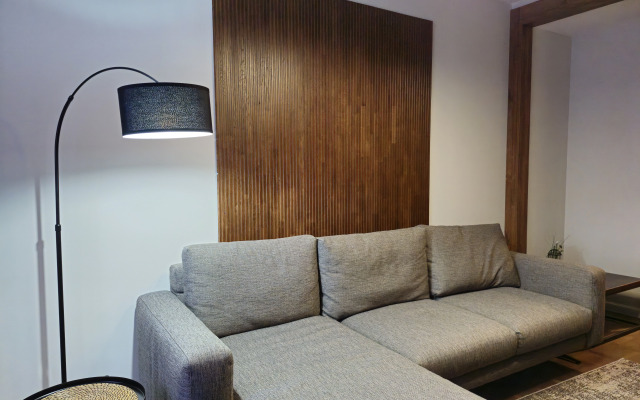 Апартаменты Люкс с Видом на Площадь Победы